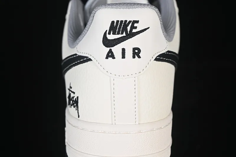 All categories Nk Air Force 1 Air Force series Nk Air Force 1 Low Air Force low-top Nike Air Force 1'07 Low Stusi co-branded beige, black and gray stitching Air Force 1 low-top casual sneakers JS8028-017